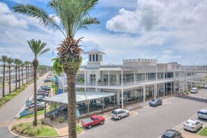 Exterior - Endless Entertainment & Plenty to do on Site~Oasis Pool~Come Play Today! (Orange Beach)