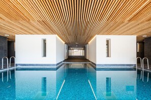 Innenpool, beheizter Pool