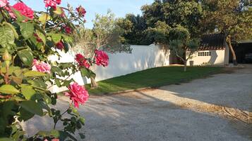 Enceinte de lâhĂ©bergement