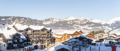 المنشأة من الخارج