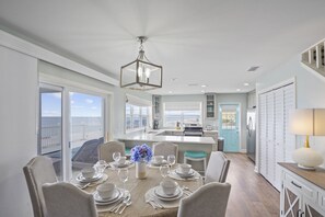 Dining - Cape Lafayette: Charming North Cape Beachfront Home- Sleeps 12 (Cape San Blas)