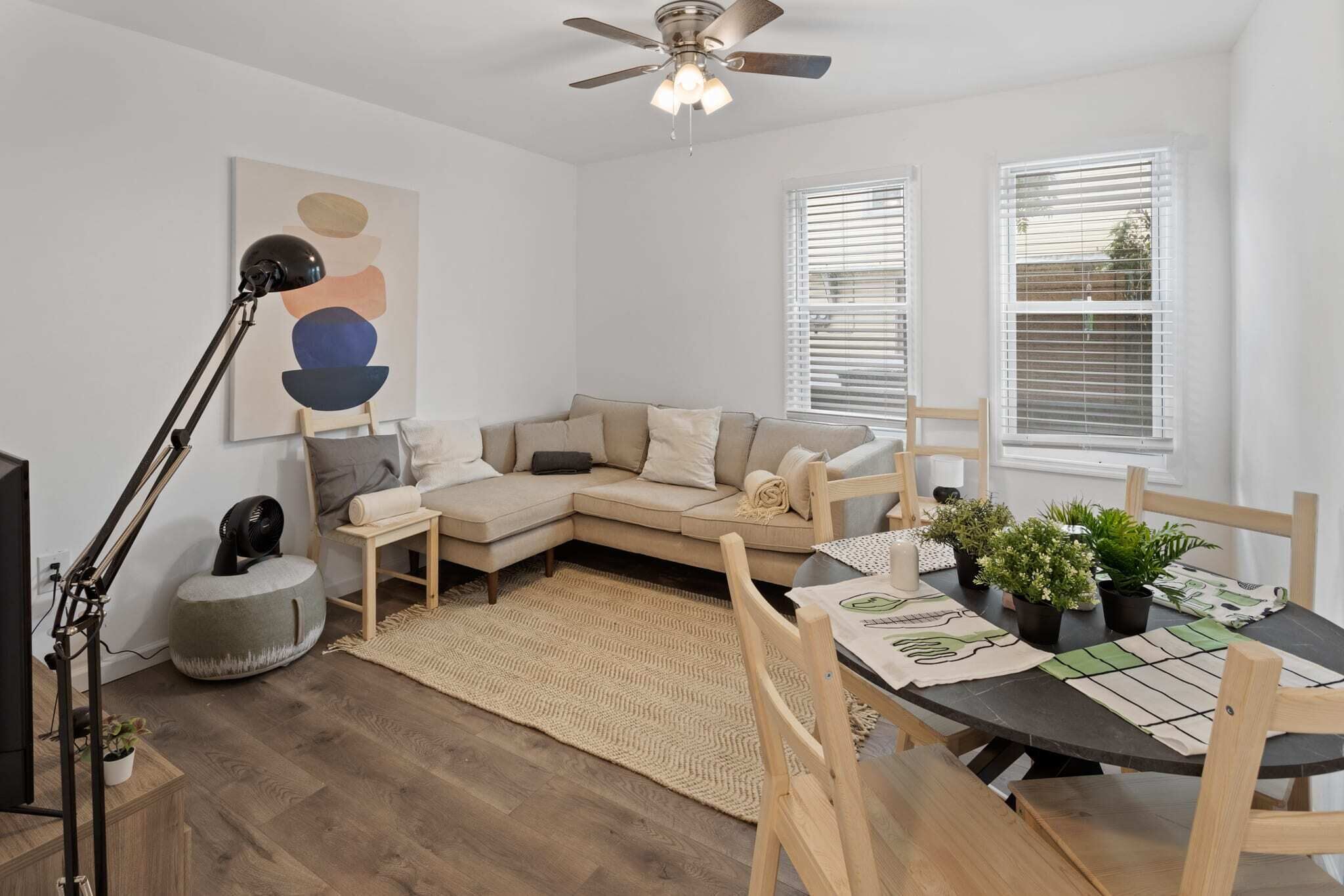Beach Block 3BR Apt Midtown AC near Casinos
