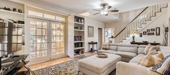 Hill Country Escape, Pool Hot Tub & Games