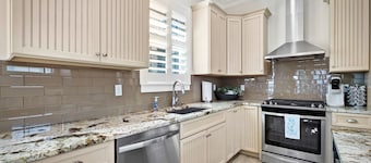 Margarita Villa Modern Home with Partial Ocean Views 3BR/2.5BA