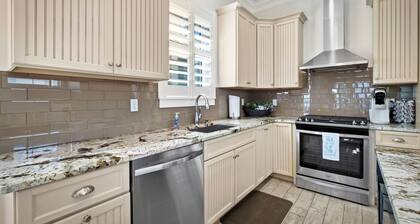 Margarita Villa Modern Home with Partial Ocean Views 3BR/2.5BA