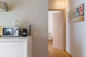 Business-Apartment | Eigene Küche | Mini-Kühlschrank, Kochgeschirr/Geschirr/Besteck, Esstisch