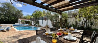 ALGARVE COUNTRY VILLA 1 WITH POOL by HOMING