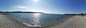 Beach nearby, sun-loungers - Pirovac - the most beautiful beaches in Dalmatia (Pirovac)