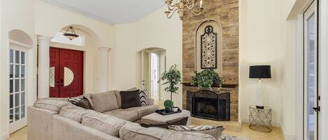 TV, fireplace