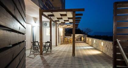 EvaEle 2 Luxury Apartment