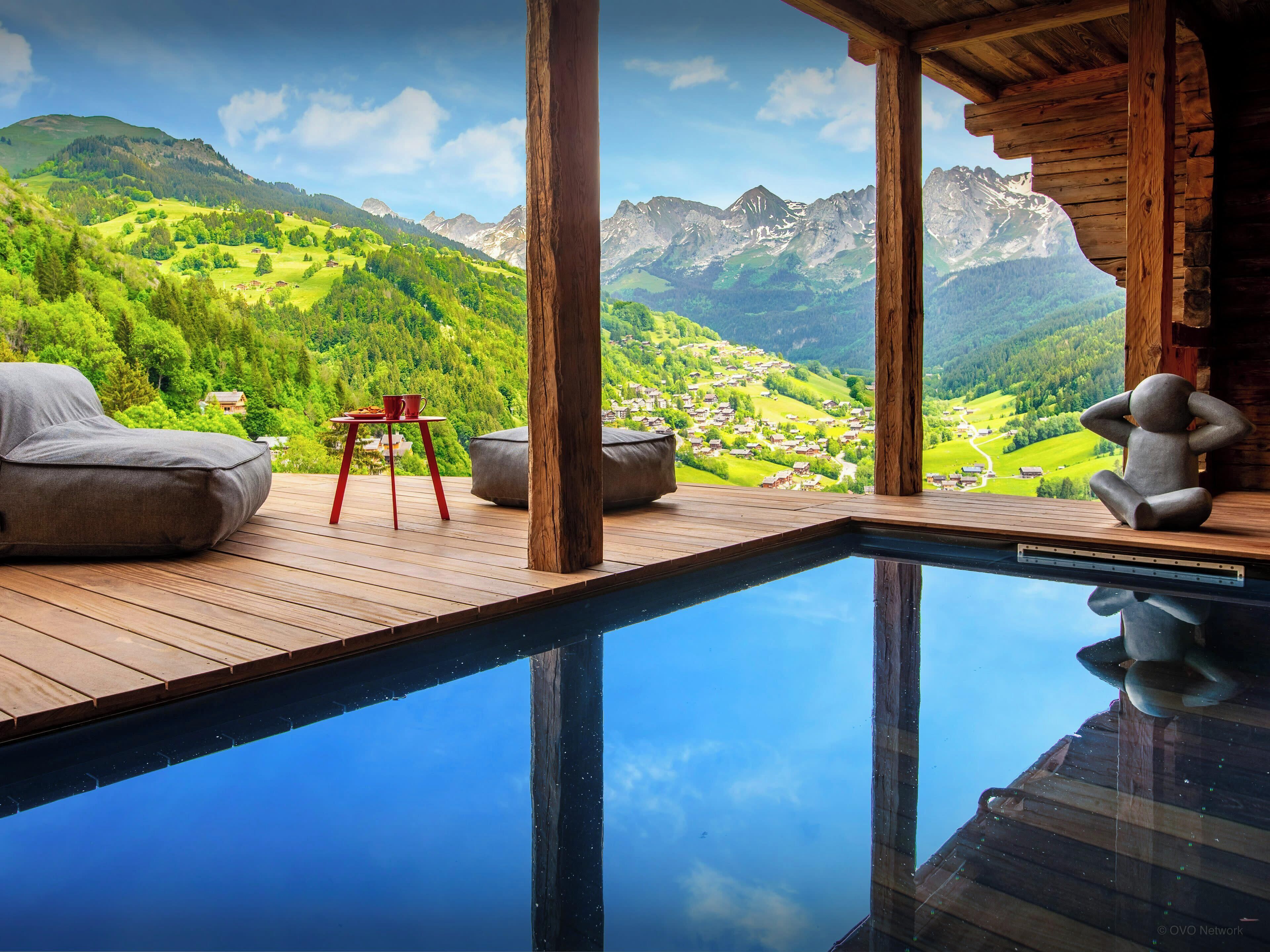 Et oppvarmet basseng