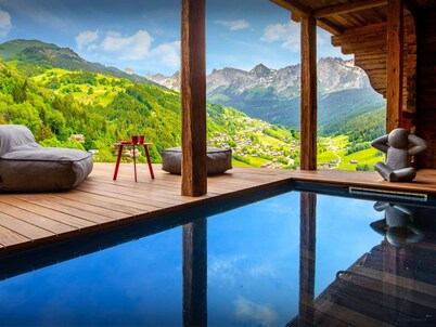 Chalet Happyview - luxury holiday for 15 with pool & sauna - OVO Network