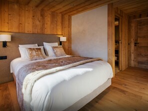 8 Schlafzimmer, Bügeleisen/Bügelbrett, WLAN, Bettwäsche