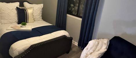 3 bedrooms, iron/ironing board, travel cot, free WiFi