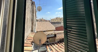 VELLETRI-Apartment in the centre-Air conditioning-Netflix-Wifi
