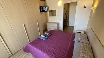 2 camere, ferro/asse da stiro, Wi-Fi gratuito, lenzuola