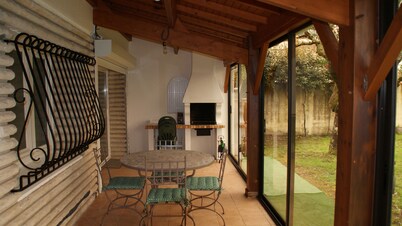 Apartment close to shops and activities