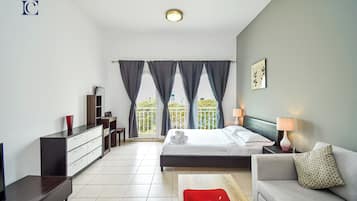 Estúdio standard | Cofres nos quartos, individualmente decorados