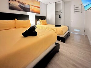 4 Schlafzimmer, Bügeleisen/Bügelbrett, Reisekinderbett, WLAN