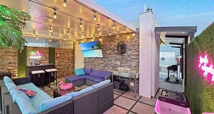 Restful Posturepedic Beds! enjoy Luna Sky! BAR,BBQ