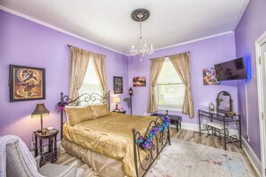 1 dormitorio, escritorio, tabla de planchar con plancha y wifi gratis