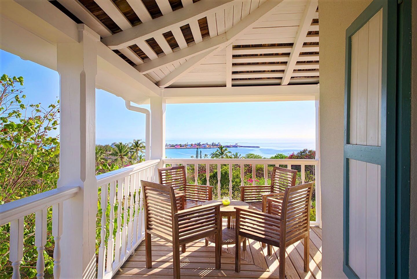 Enjoy a morning coffee or evening glass of wine on Belmont's grand balcony.
