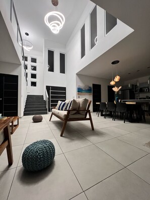 Smart TV - Lazo Beach House, Costa del Sol (San Luis, La herradura)