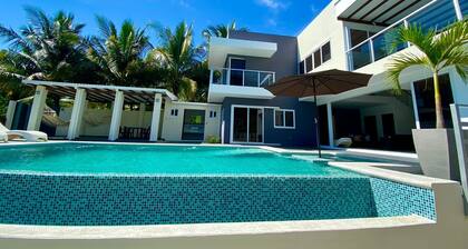 Lazo Beach House, Costa del Sol