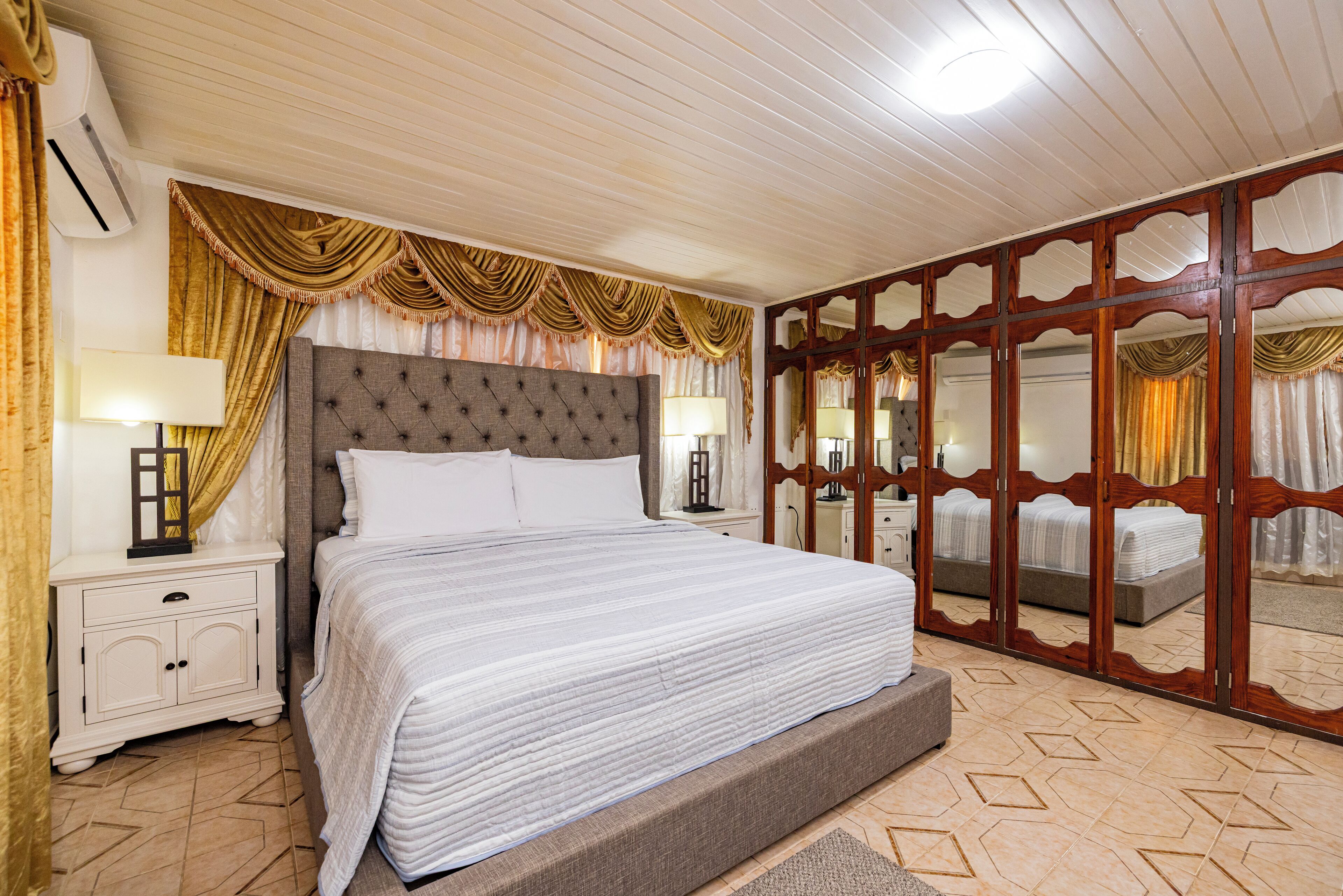 6 chambres, Wi-Fi gratuit, draps fournis