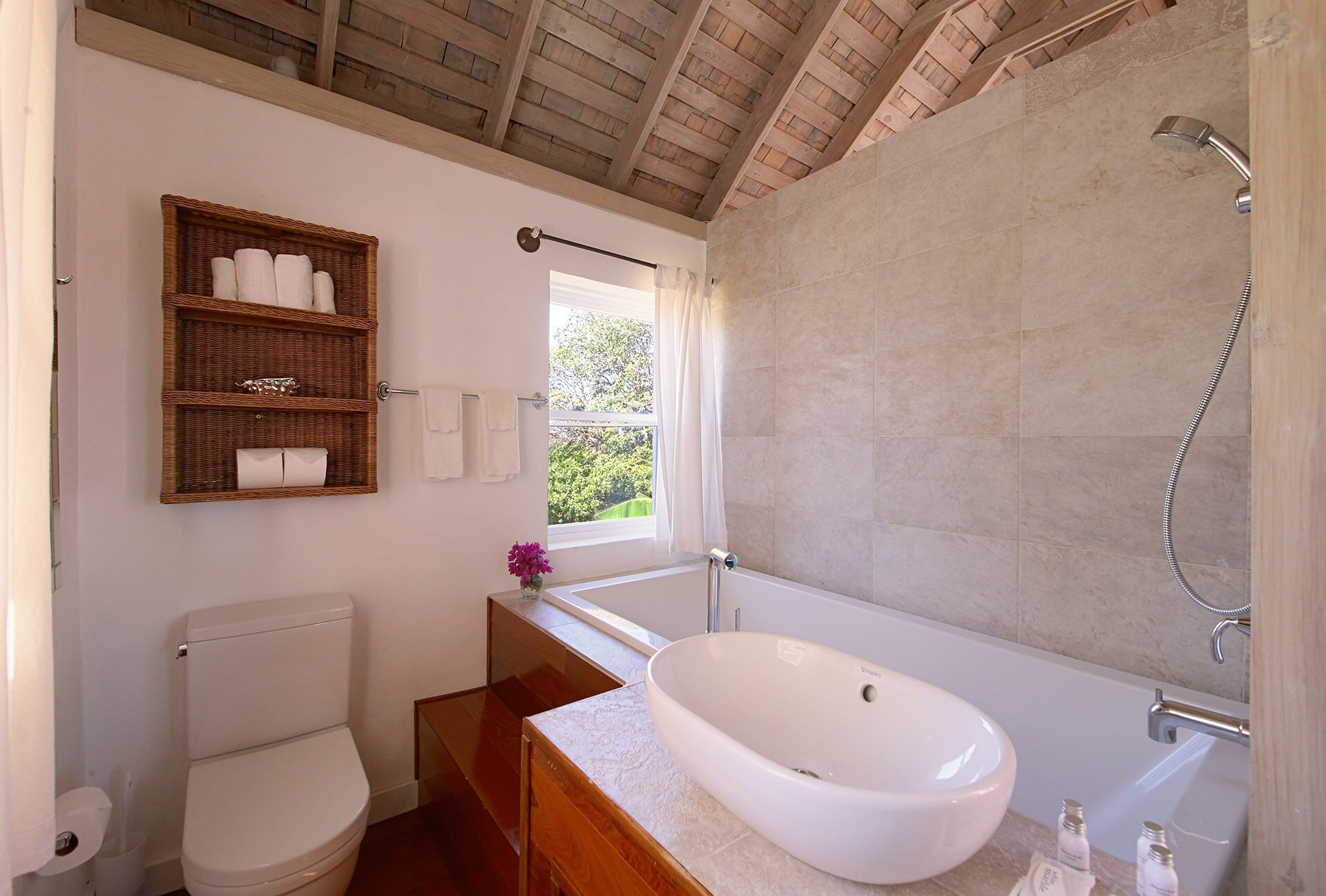 Combined shower/tub, hair dryer, towels, soap
