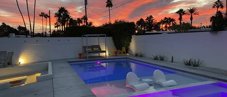 Outdoor pool, a heated pool