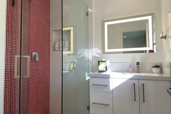 Bedroom 2's luxury bathroom is all yours. Dove products included.