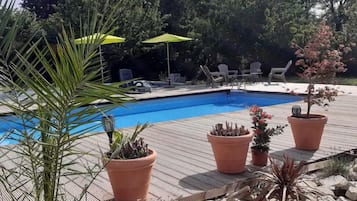 Utomhuspool