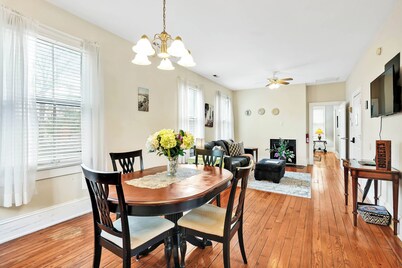 The Garden District Flat