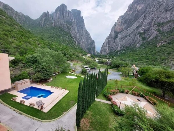 经典单人房, 山谷景观 | 床单