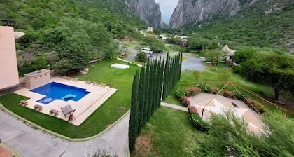 Vista Potrero - Hotel, Camping & Events