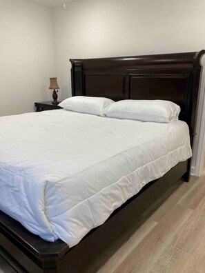 2 bedrooms, free WiFi - 1146 New condo overlooking Mobile Bay (Daphne)