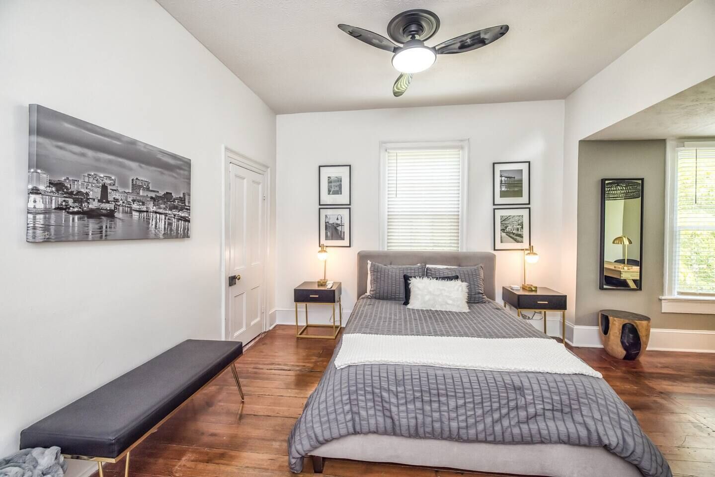 1 chambre, bureau, fer et planche à repasser, Wi-Fi gratuit