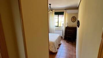 3 Schlafzimmer, kostenloses WLAN, Bettwäsche