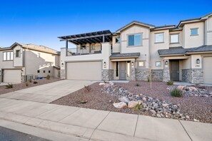 Exterior - The Legacy Retreat Near National Parks! (Hurricane)