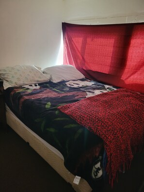 2 室のベッドルーム、WiFi、ベッドシーツ