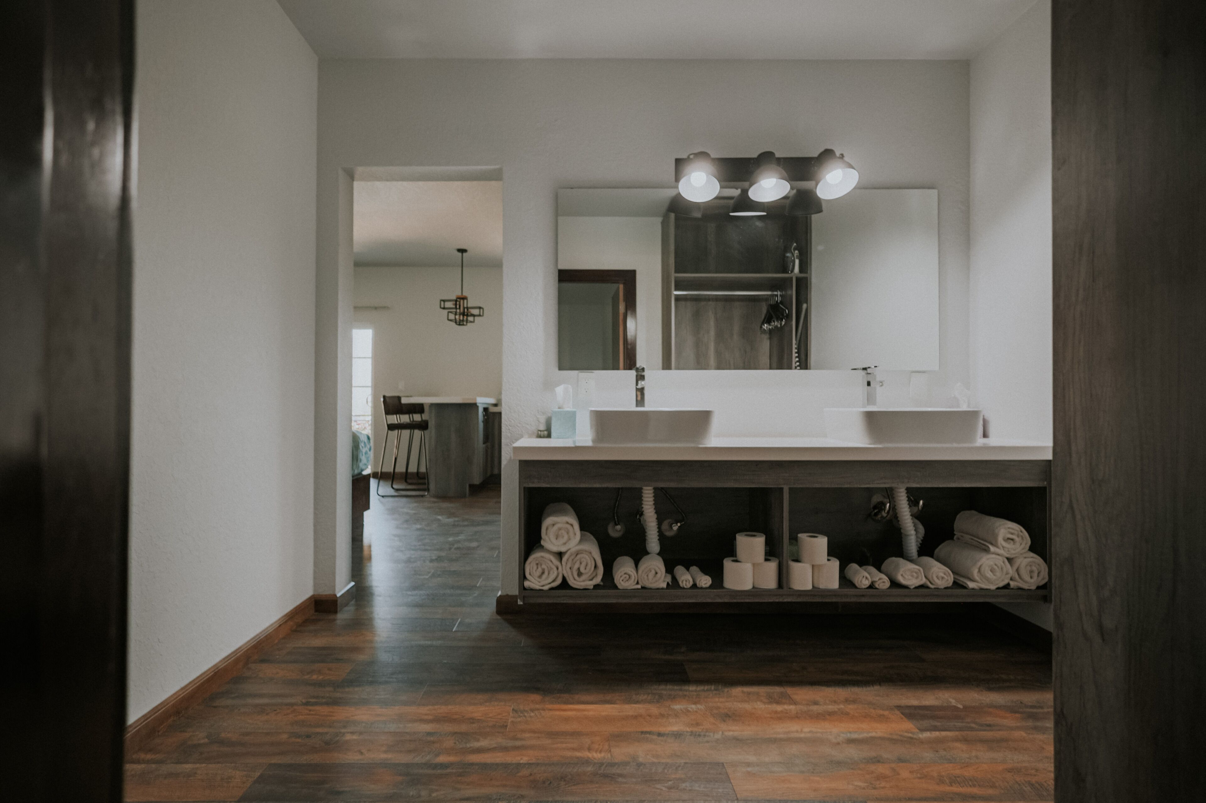 Deluxe Studio Suite | Bathroom | Bathtub, hair dryer, towels, soap