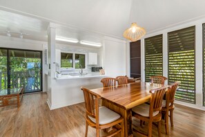 Dining - 2/2 PARTIAL OCEAN VIEW with AC - Poipu Beach Kiahuna End Unit, Pool/Gym/Courts (Poipu Beach)