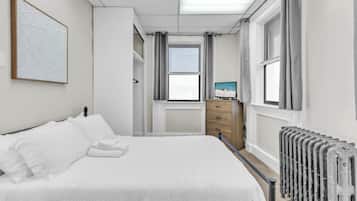 6 Schlafzimmer, hochwertige Bettwaren, Betten mit Memory-Foam-Matratzen