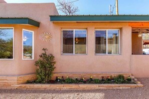 Exterior detail - Tesuque Gem - Cozy Casita Walkable to Tesuque Village Market & El Nido!  (Santa Fe)