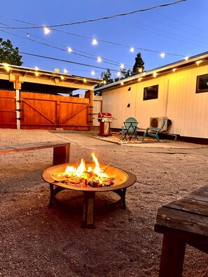 Terrace/patio - Charming Midtown Retreat w/ private yard (Reno)