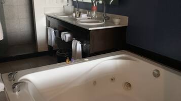 Duschwanne, Whirlpool