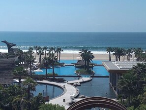 Outdoor pool - Beautiful Master Room in 5* Los Cabos Vidanta Resort (San José del Cabo)