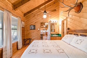 12 soverom, wi-fi og sengetøy