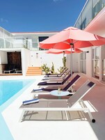 Wifi gratis y ropa de cama